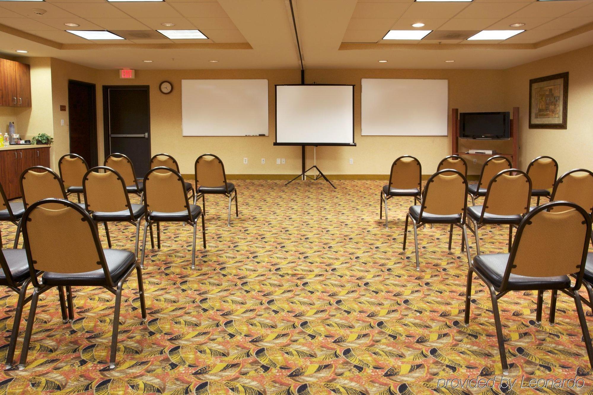 Holiday Inn Express & Suites Houston East By Ihg Facilități foto